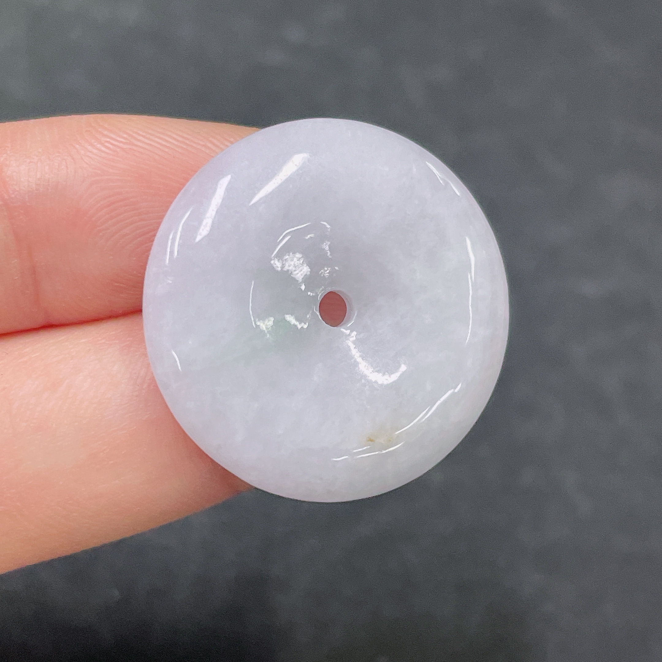 F32698514 Jadeite Pendant Peace Knot Total Weight About 7.4g