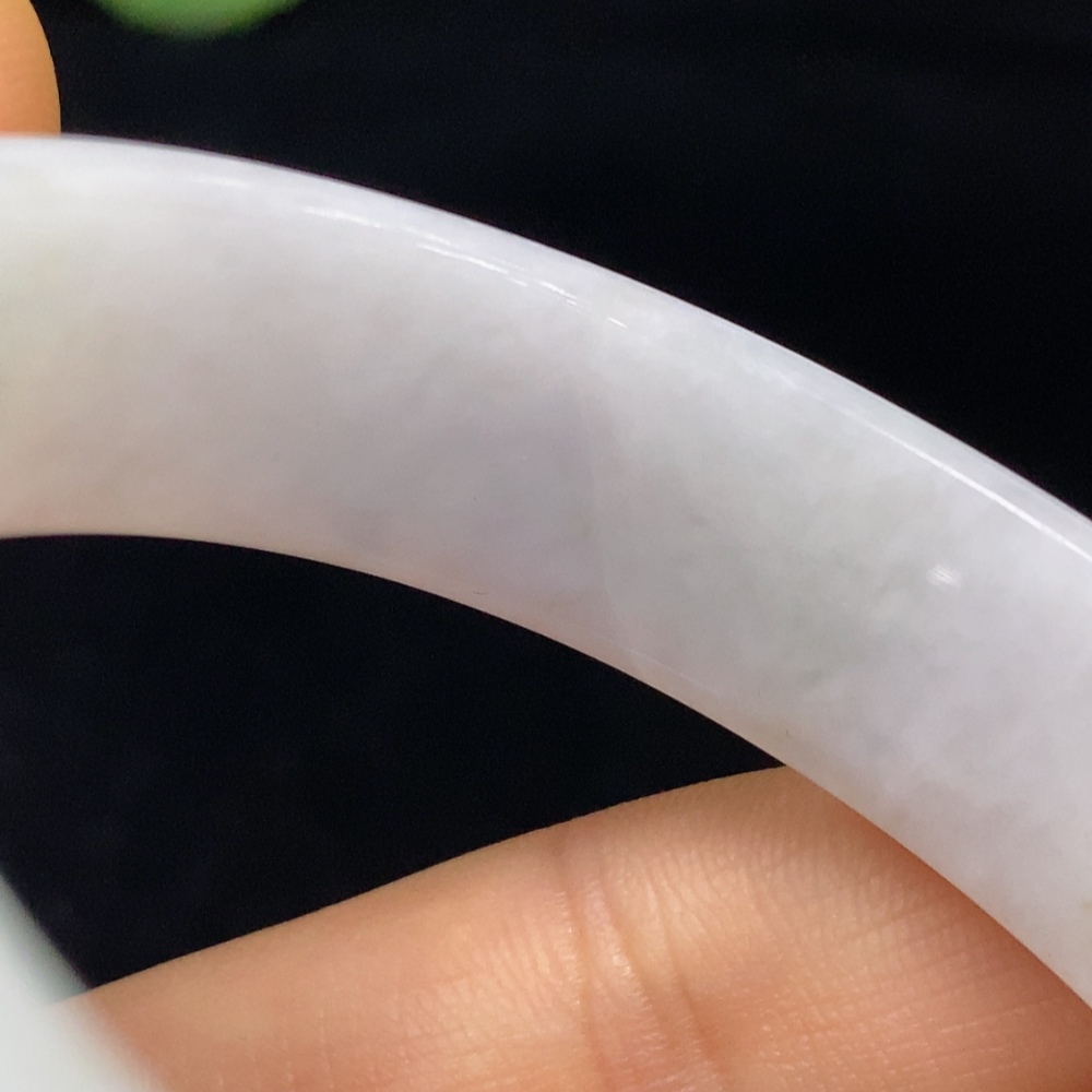 F33912252 Jadeite Imperial Concave Bangle 56.1/49.4 Size Total Weight Approx. 54.15g