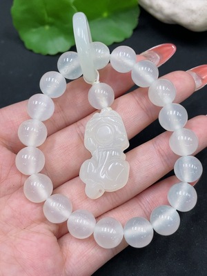 H35085318 Xiuyu (serpentine jade)