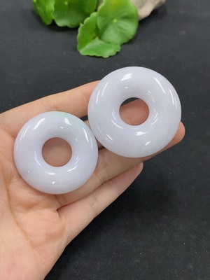 F31603878 JadeiteDonut Pendant