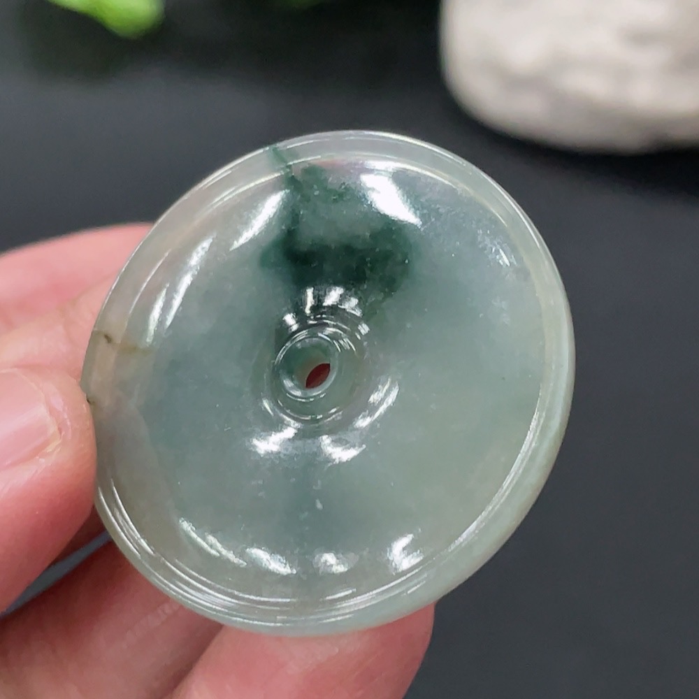 F33875059 Jadeite Pendant Peace Knot, Total Weight Approximately 8.15g