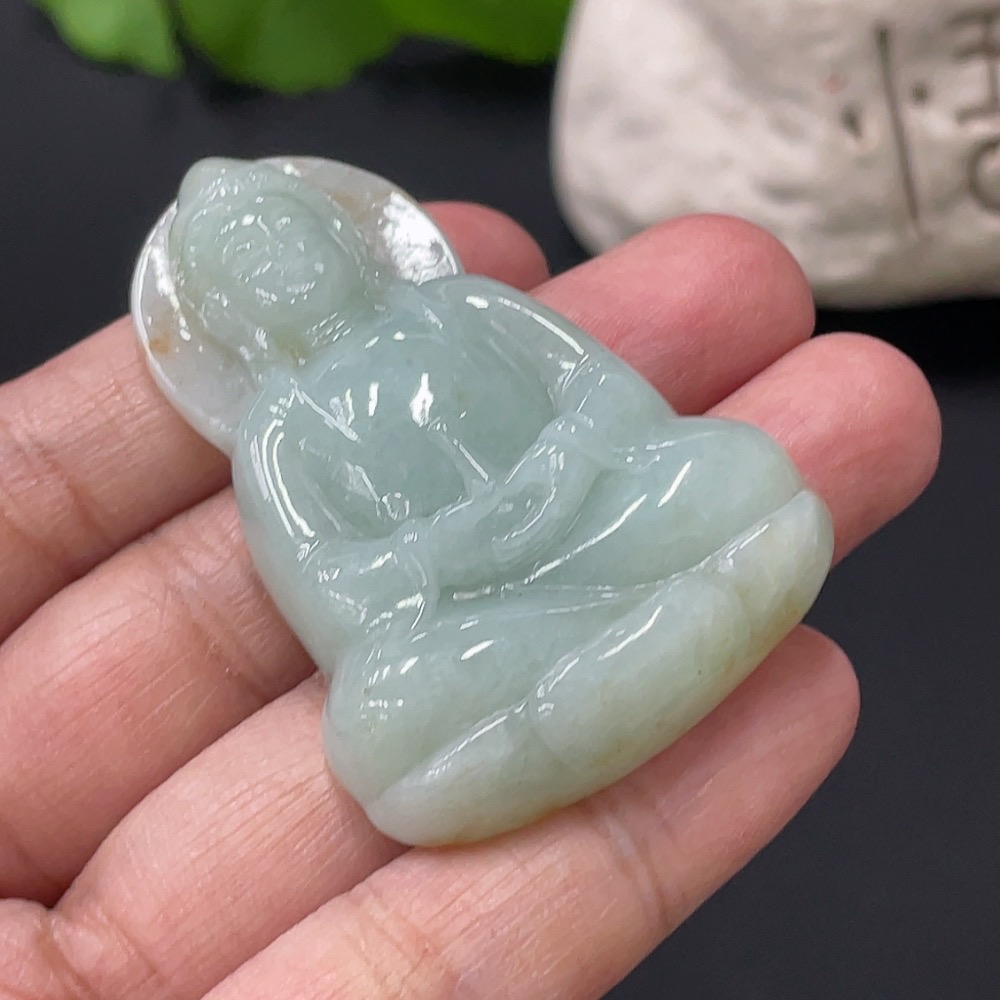 F30530084 Jadeite Guanyin Pendant Total Weight Approximately 27.89g