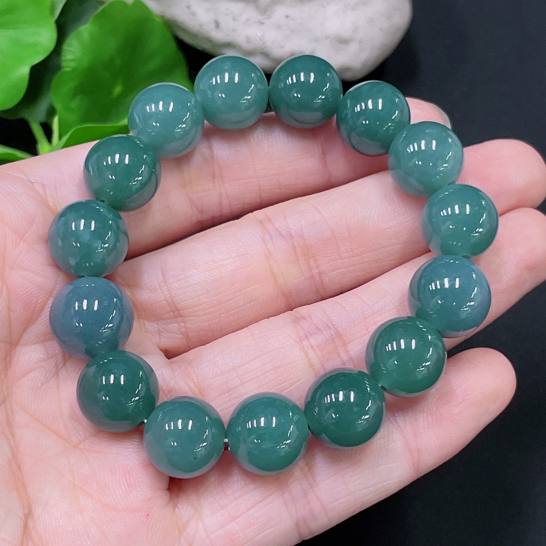 F33866307 Jadeite Bracelet Bead Size Approx. 11.8mm Total Weight Approx. 43.48g