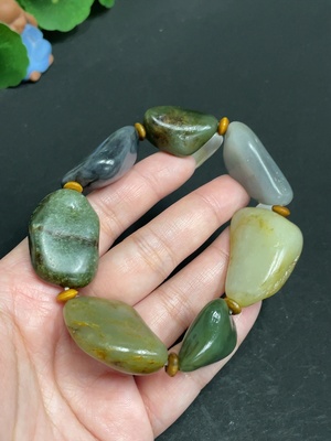 H28273682 Hetian Jade Bracelet (Undetermined Skin Color Origin, Total Weight Approx. 88.7g)