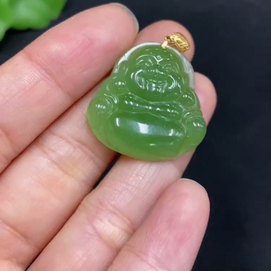 H30546024 Hetian Jade Pendant Buddha with 18K Gold Clasp Total Weight Approx. 4.3g