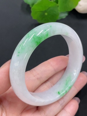F28211968 Jadeite Round Bracelet Size 56.6 Total Weight Approximately 66.3g
