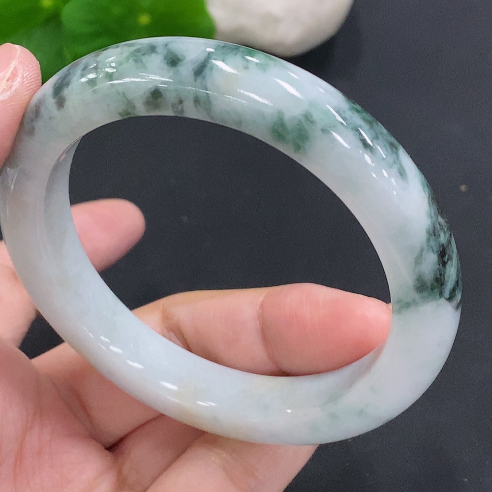 F33882947 Jadeite Round Bangle Size 55 Total Weight Approx. 56.2g (With Colored Polishing Powder) (Containing Other Mineral Components)