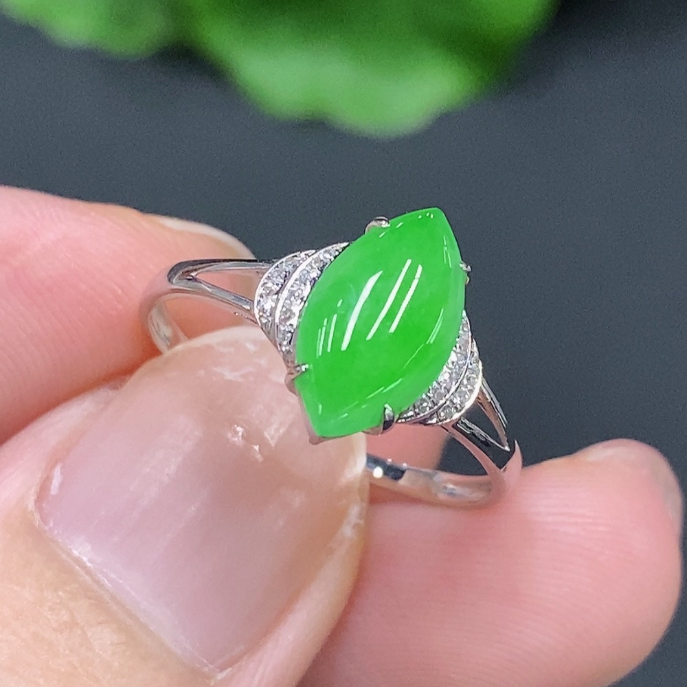 F20303532 Jadeite Cabochon Ring 18k Gold Total Weight Approx. 1.4g Size 16