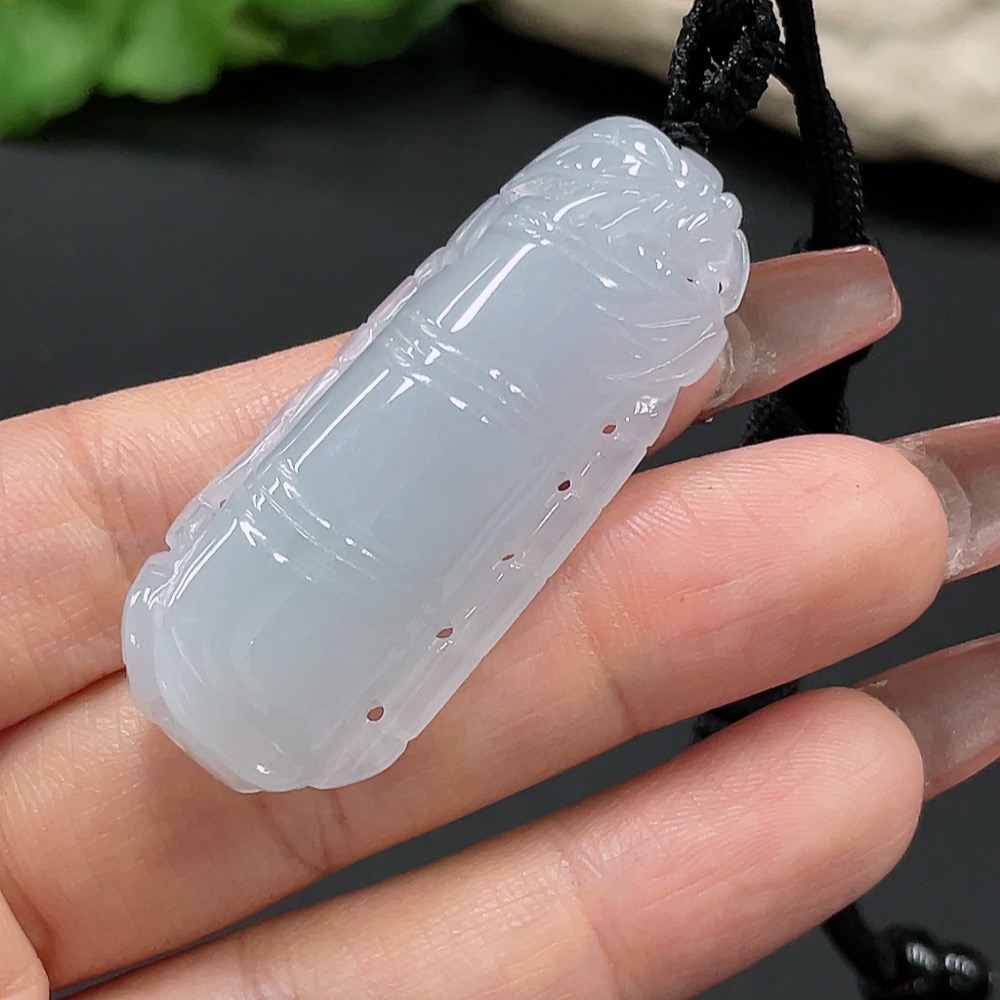 F27114676 JadeiteBamboo Joint Pendant