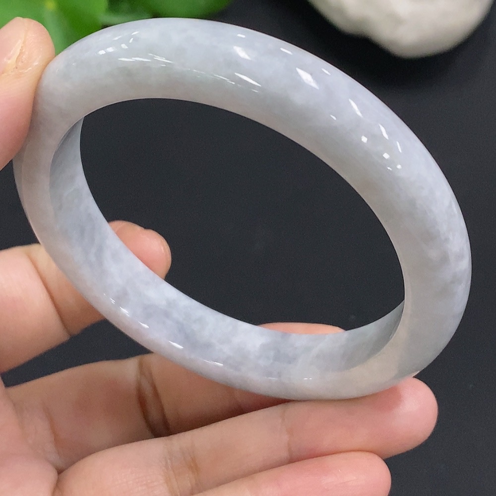 F22483851 Jadeite regular circle bracelet, size 56.5, total weight 50.592g