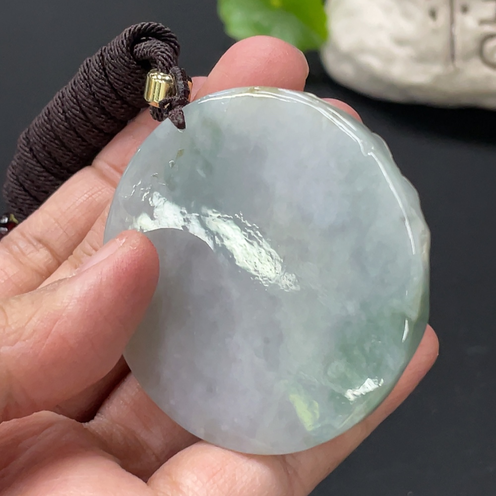 F33836512 Jadeite Buddha Pendant with a total product weight of approximately 48g