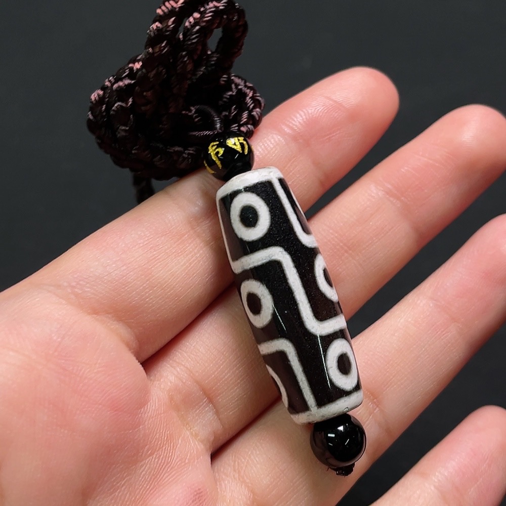 W32763500 Dzi bead pendant (Total weight with rope approx. 19.20g, size approx. 38.4mm)
