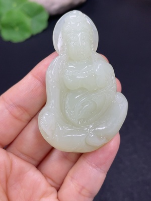 H46558860 和田玉挂件   观音   货品总重约36g