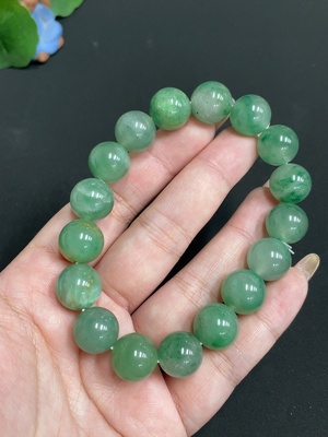 H32738479 African Emerald (Dulong Jade)