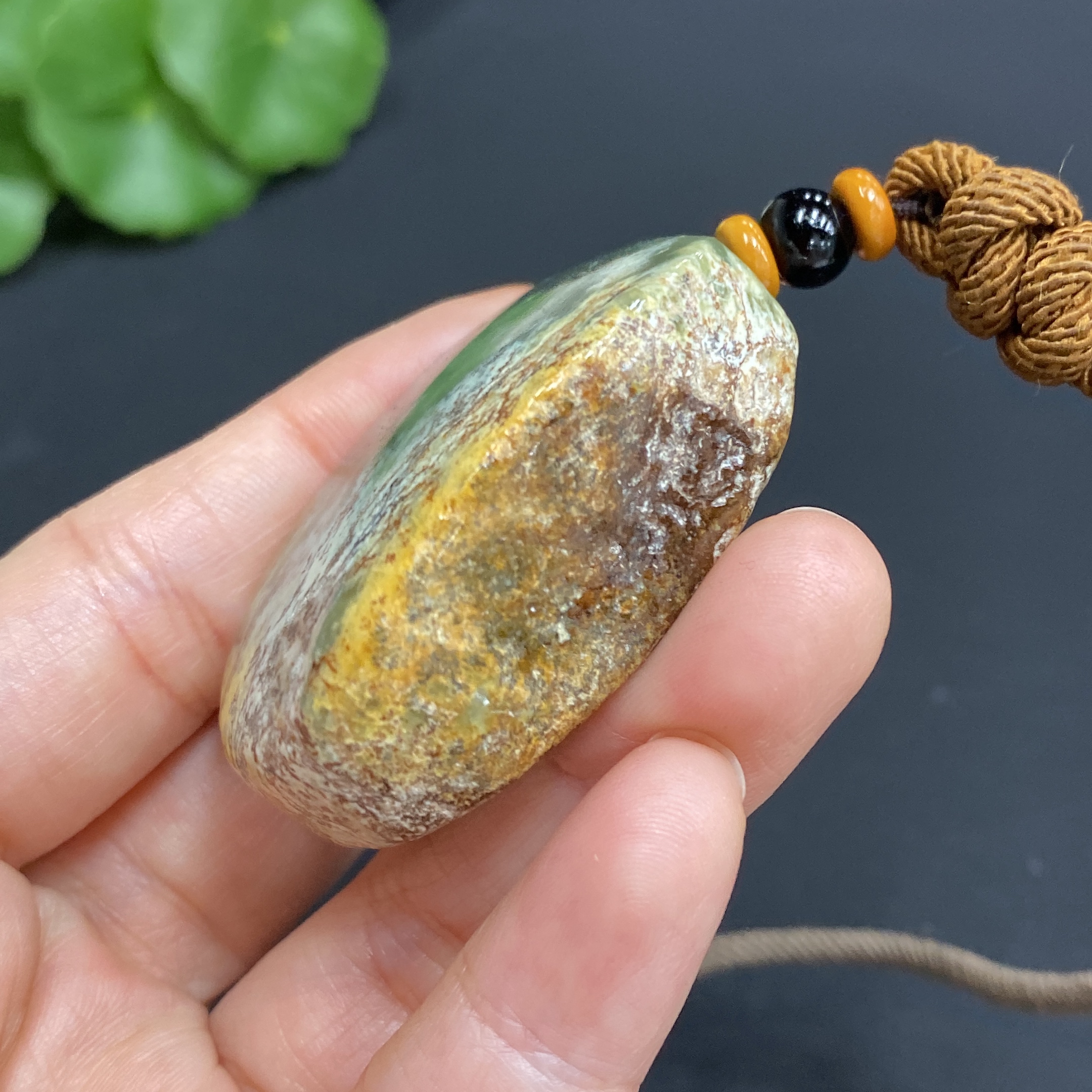 H28215943 Hetian Jade Pendant