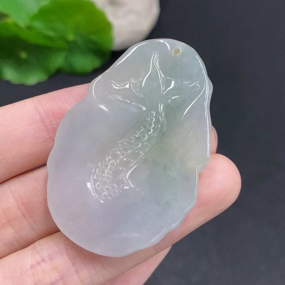 F35123851 Jadeite Dragon Soaring World Pendant with a total weight of approximately 17.4 grams