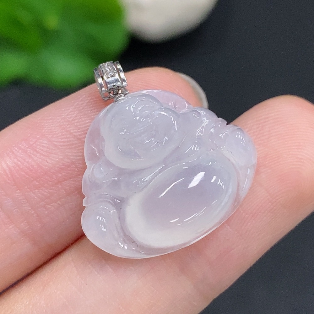 F31645910 Jadeite Buddha Pendant with 18k Gold Clasp, Total Weight Approximately 3g