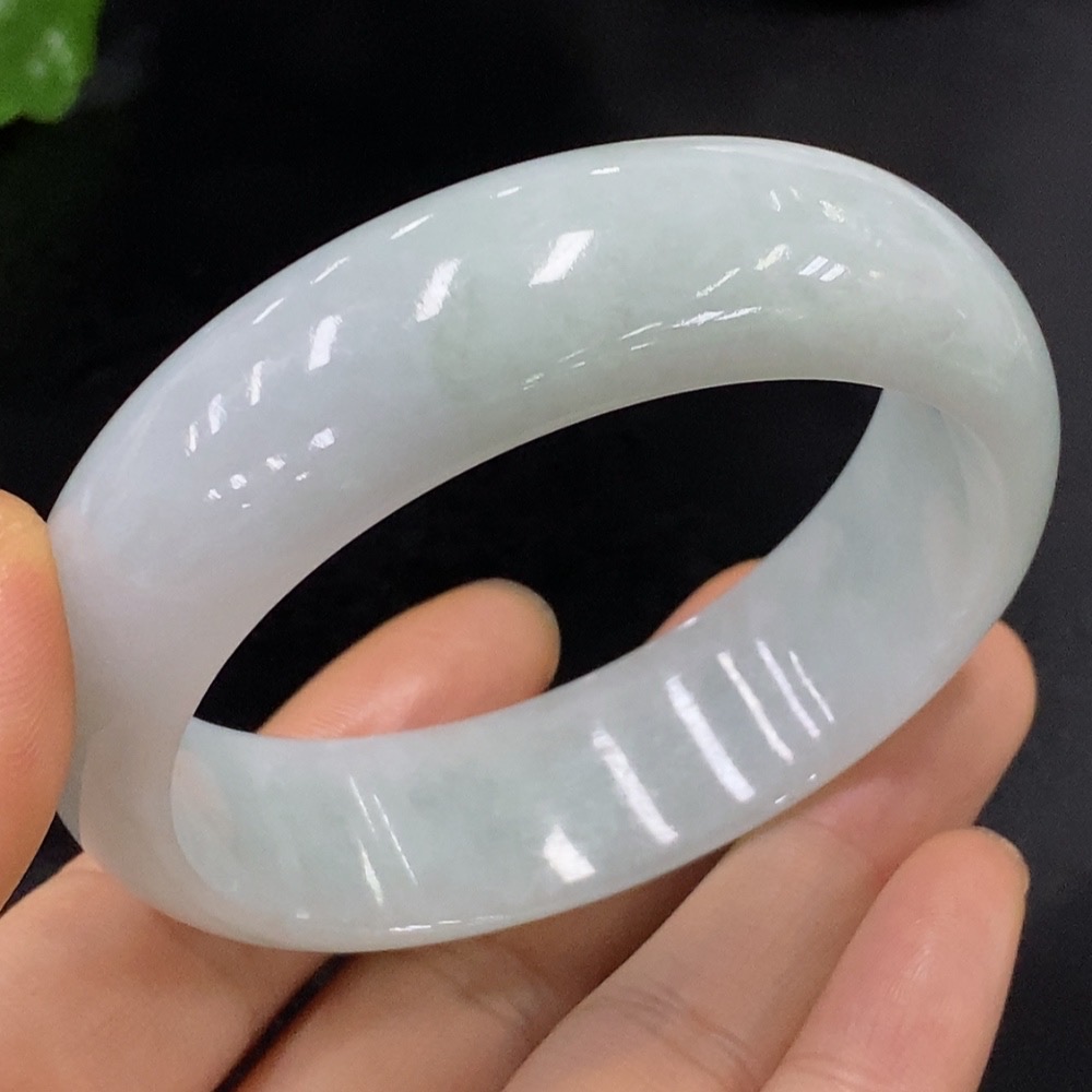 F28206348 Jadeite Round Bracelet Size 55.7 Total Weight Approx. 68.33g