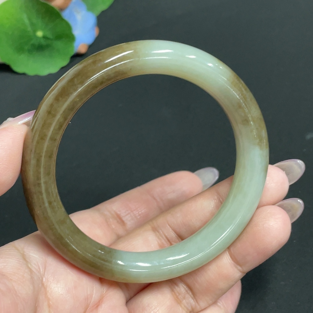 H33930605 Hetian Jade Round Bangle Size 57.3 Total Weight Approx. 52.3g
