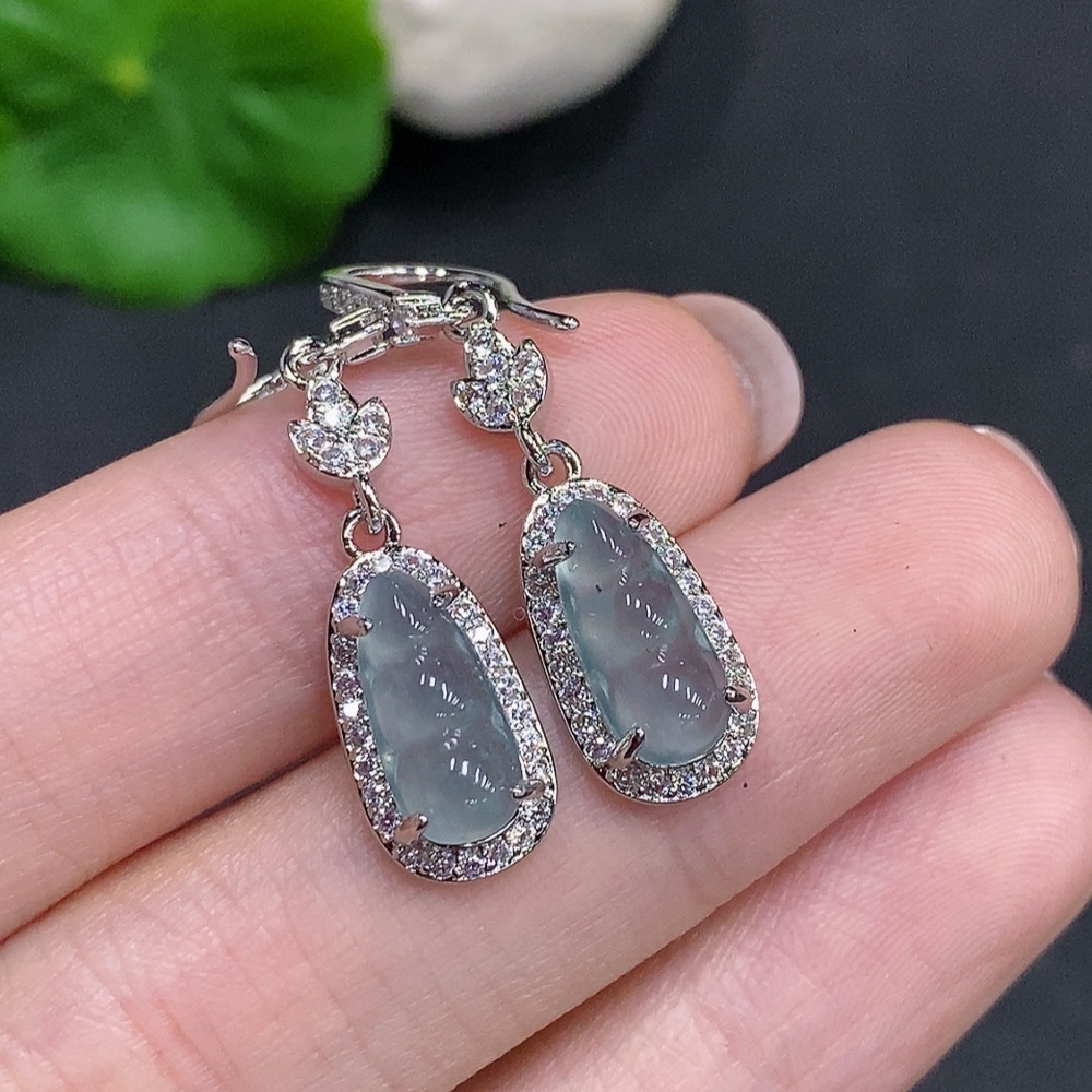 F34035128 Jadeite Blessing Bean Inlaid Earrings Non-Gold Inlaid Total Weight About 3.1g