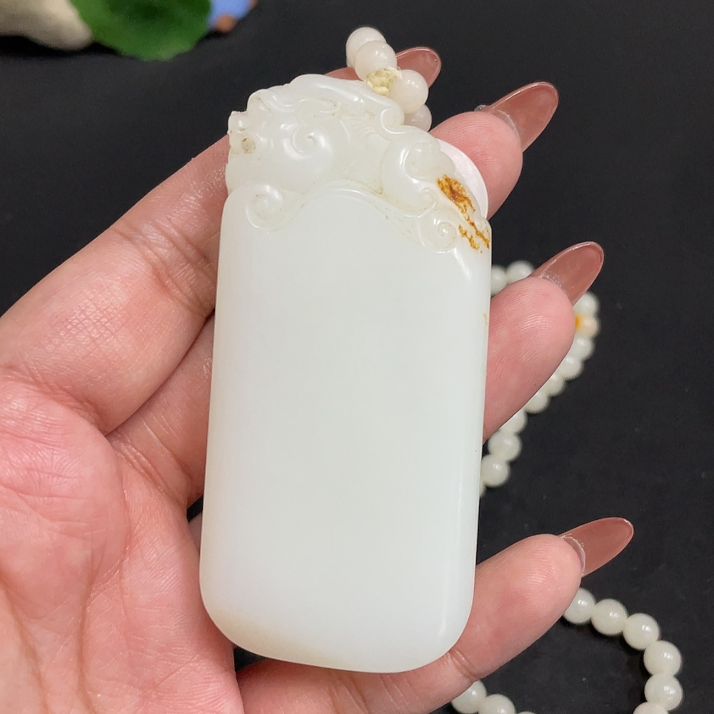 H34054782 Hetian Jade Pendant Antique-style Plaque Undetermined Skin Color Formation Total Weight Approx. [Including Chain] 125.1g
