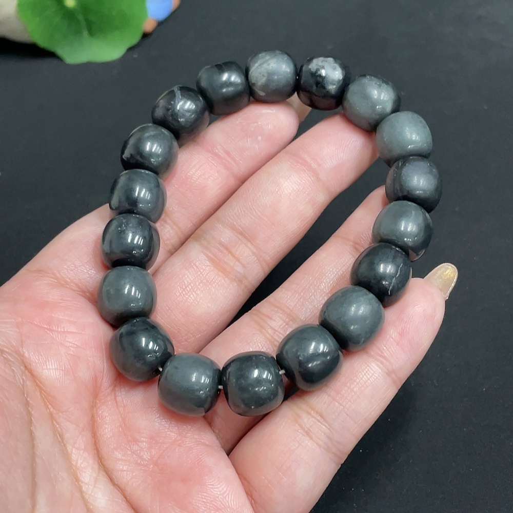 H31677581 Hetian Jade Bracelet, Approx. 11.7mm, Total Weight Approx. 51g