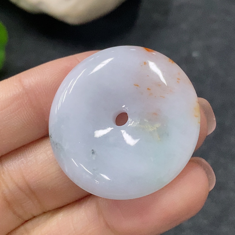 F34041947 Jadeite Pendant Peace Knot, Total Weight Approximately 11.29g, Undetermined Cause of Yellow Part Color