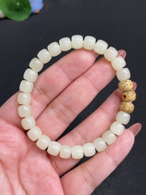 H34054057 Hetian Jade Bracelet Approx. 7.5mm Total Weight About 22.1g