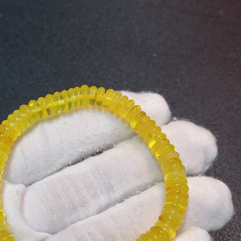 C32744146 Amber Beeswax Bracelet, Total Weight Approx. 6.8g, Size About 7.1mm
