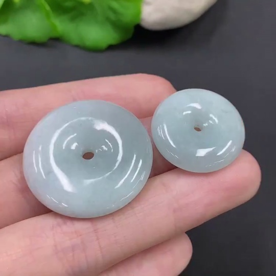 F22530046 JadeitePing An Kou