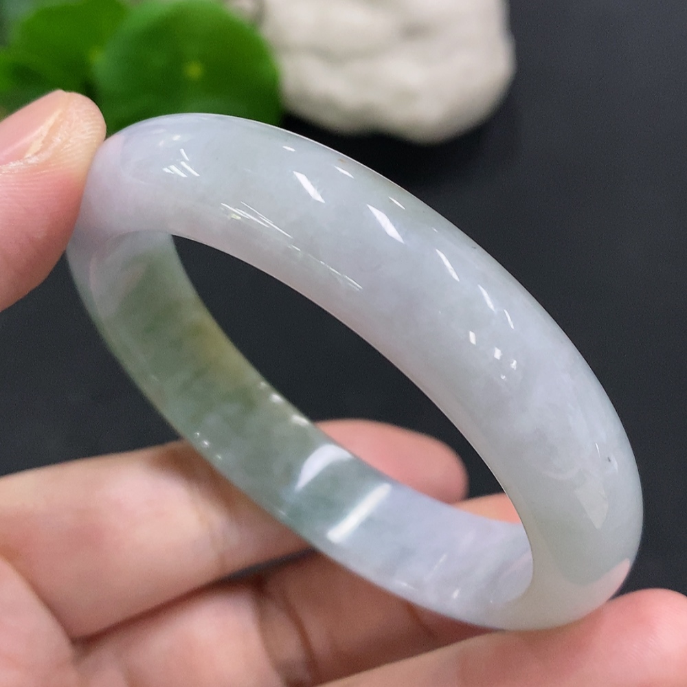 F34000393 Jadeite Round Bangle Size 53.2 Total Weight Approx. 46.56g