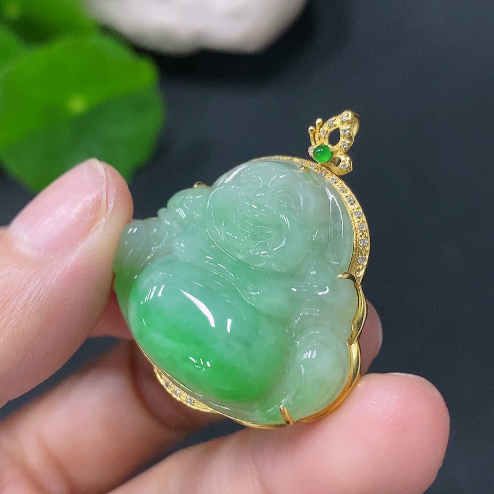 F31588644 Jadeite Buddha Pendant with 18K Gold and Diamond Accents, Total Weight Approx. 7.37g