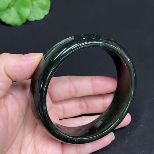 H34015045 Hetian Jade Round Bracelet Size 62.3 Total Weight Approx. 85.5g