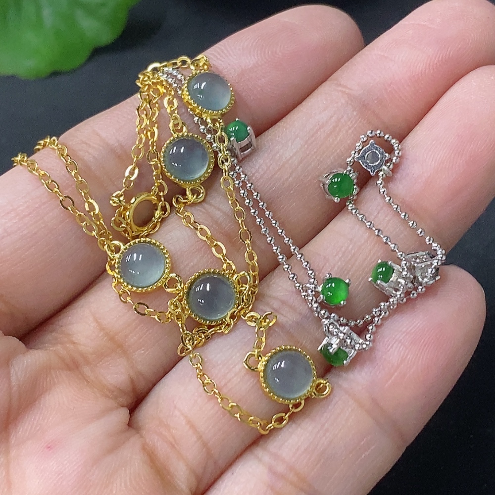 F33849767 Jadeite Inlaid Necklace Non-Gold Sell as a Lot