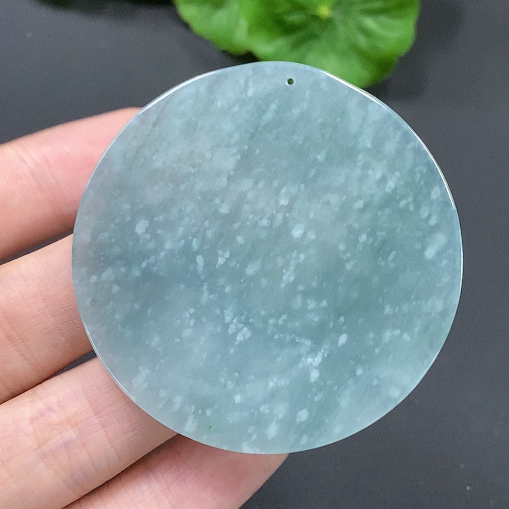 F13512171 Antique-style Jadeite Pendant, Total Weight: 18.118g