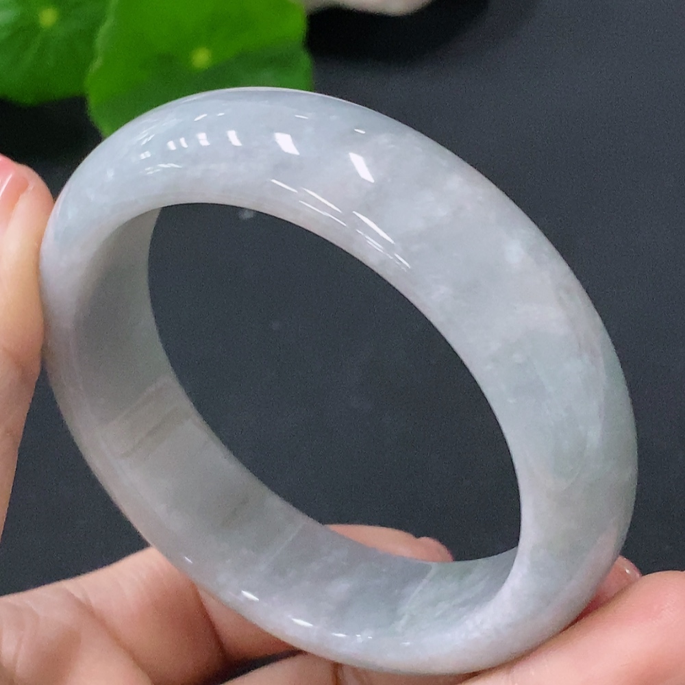 F27176335 Jadeite Circle Bracelet, Inner Diameter 52.5mm, Total Weight Approx. 61.8g