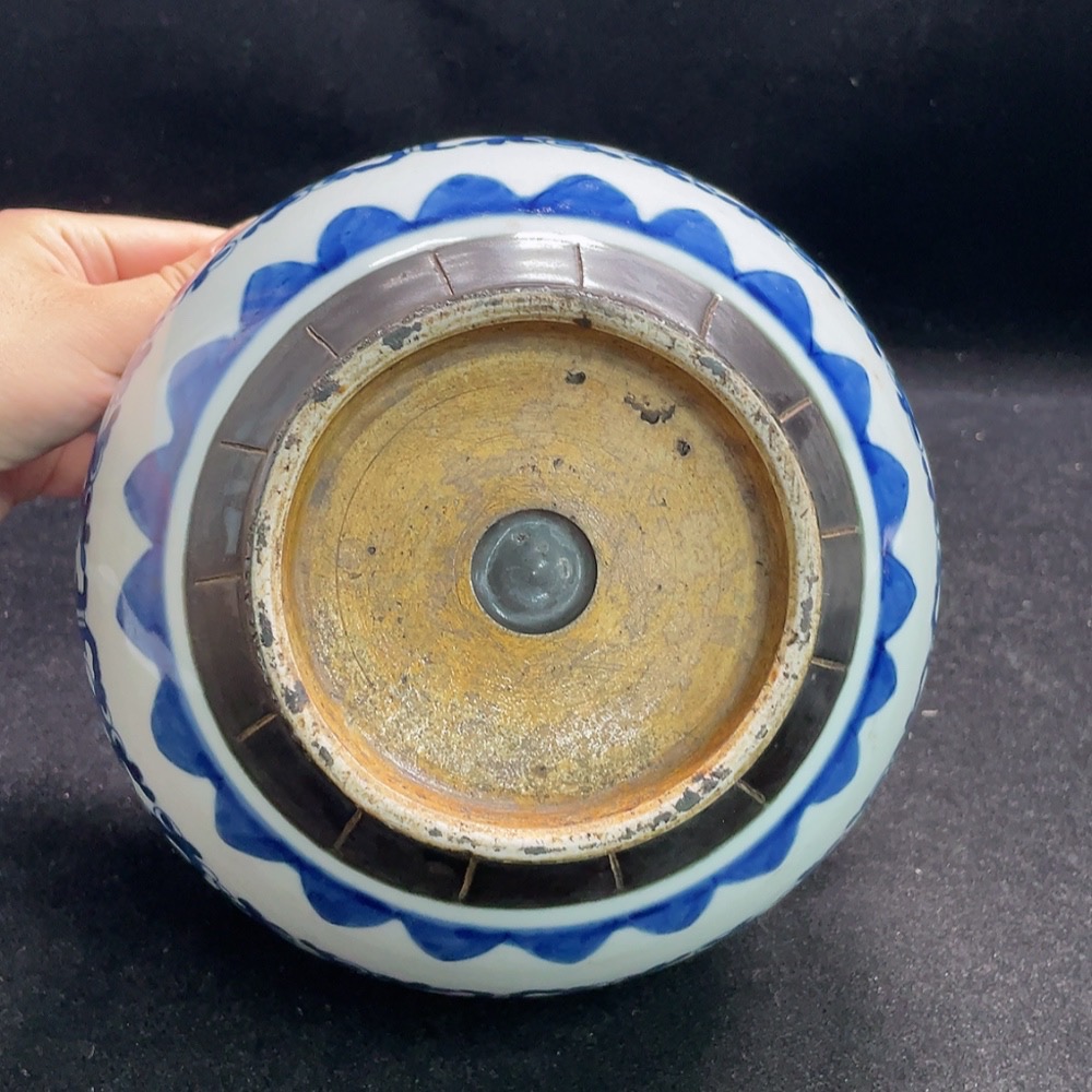 W28218048 Porcelain, Intact, Qing Dynasty Blue Floral Incense Burner (Size Subject to Actual Item)