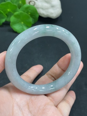 F30569674 Jadeite Round Bangle Bracelet, Inner Diameter 57.2, Total Weight Approx. 65.5g