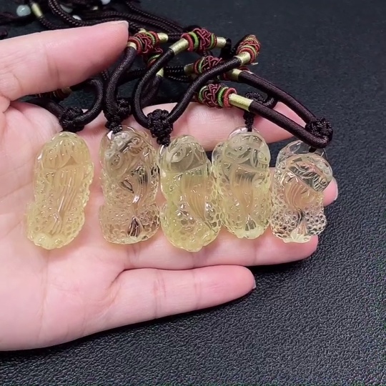 C34989325 Crystal Pendant Total Weight Approx. 84.26g with Rope Sell as a Lot