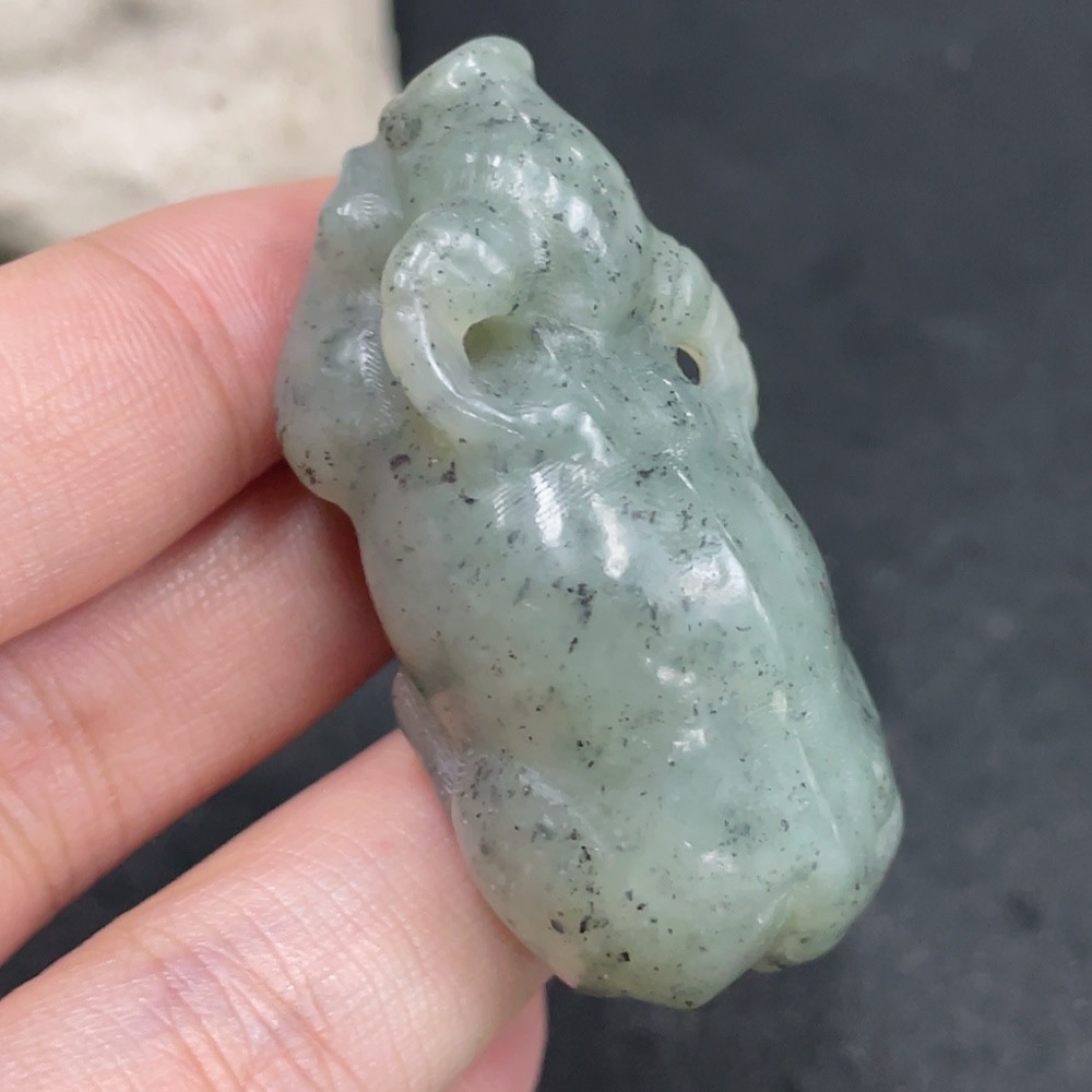 H31582754 Hetian Jade Pendant Ox Total Weight Approx. 37.1g