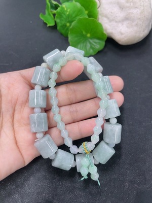 F46568408 翡翠手串 一手走