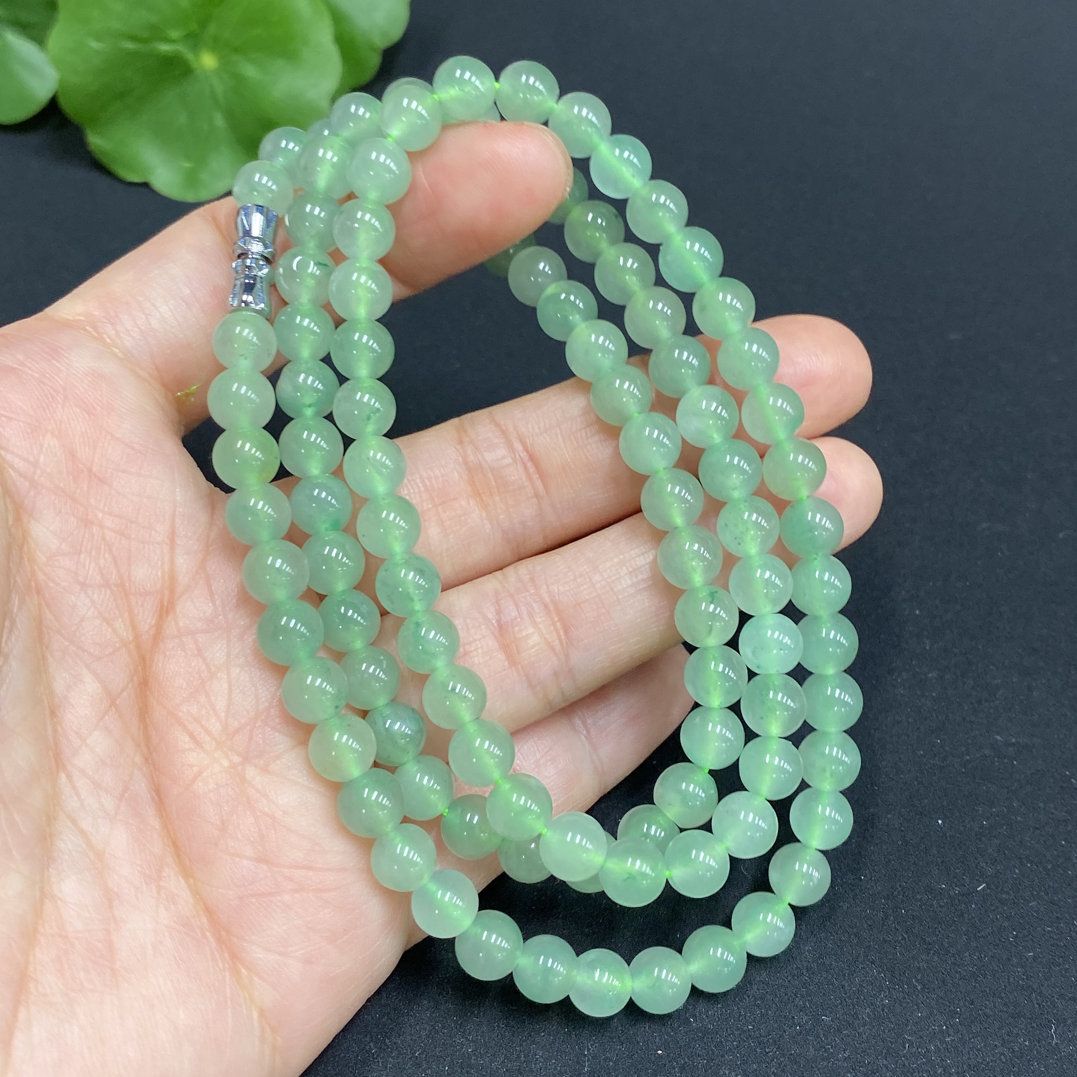 H32760057 African Emerald (Dulong Jade)