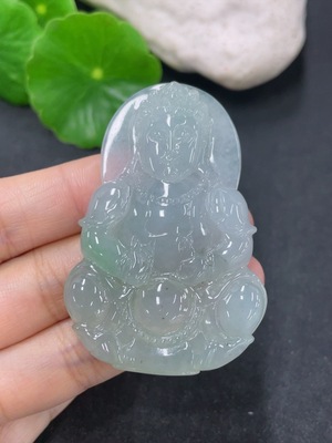 F40779286 翡翠挂件观音 货品总约重23.92g