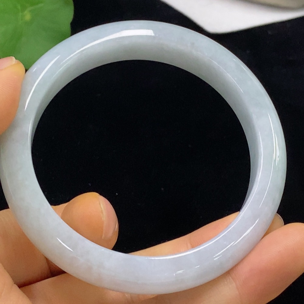 F34023995 Jadeite Round Bracelet Size 57 Total Weight Approx. 57.95g