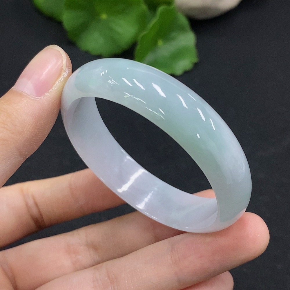 F33867700 Jadeite Bangle Size 46.2 Total Weight Approx. 24.9g