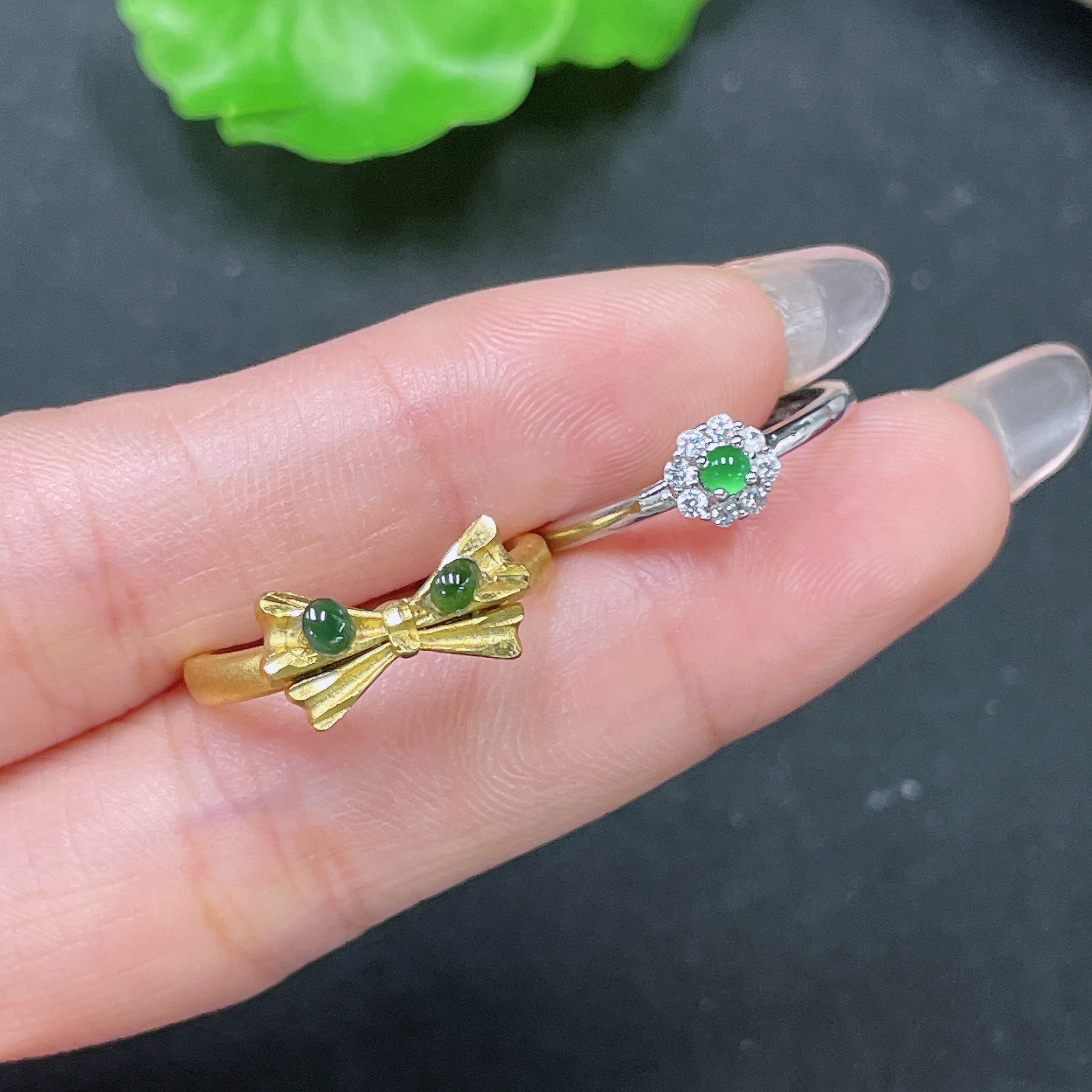 F34065227 Jadeite Inlaid Ring Non-Gold Adjustable Sell as a Lot