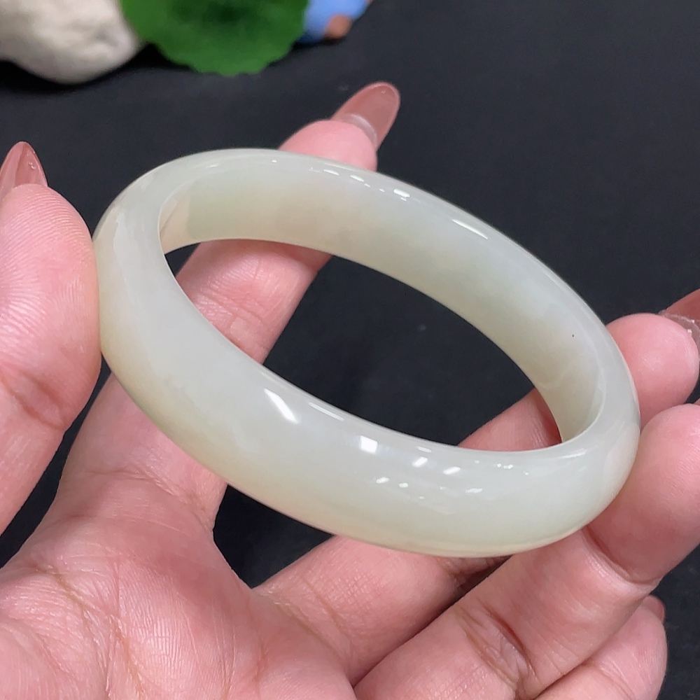 H34011098 Hetian Jade Round Bracelet Size 49 Total Weight Approx. 49g