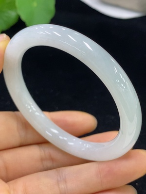 F35137280 Jadeite Round Bangle Total Weight Approx. 36.64g Size 53.6
