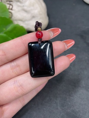 H34980216 Hetian Jade Pendant, Plain Pendant, Color Origin Undetermined, Total Weight (including rope) Approx. 13.3g