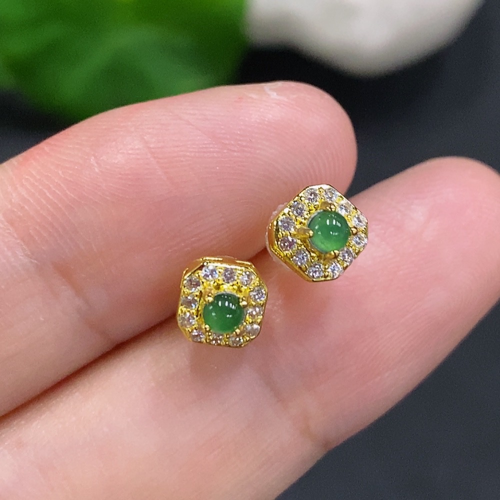 F34001329 Jadeite Cabochon Stud Earrings Non-Gold Setting Total Weight Approx. 0.7g